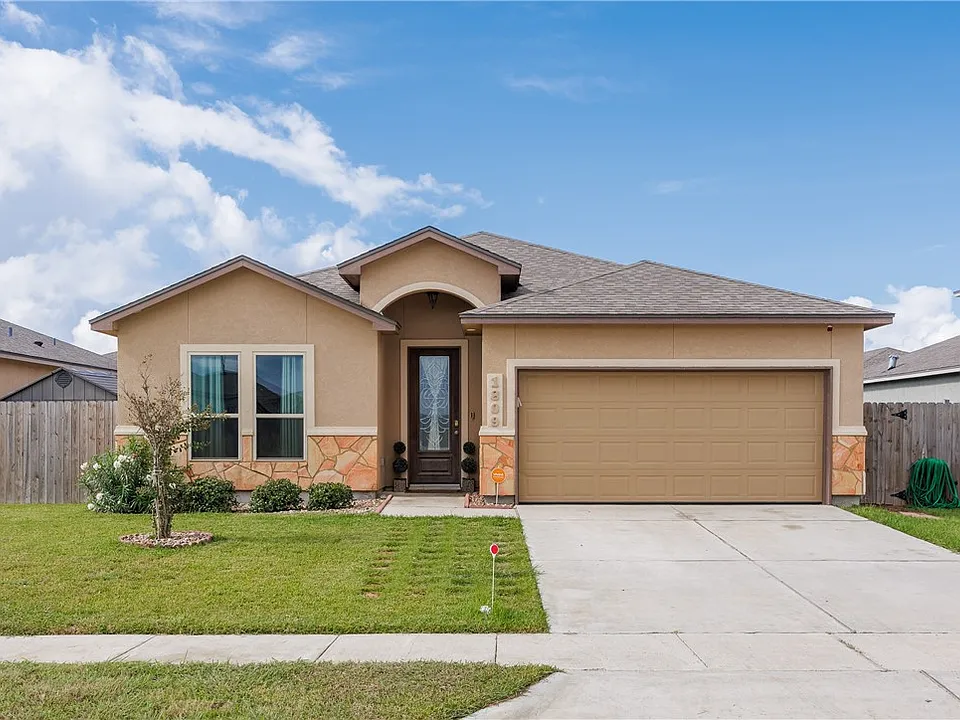 1809 Monterey Bay Dr