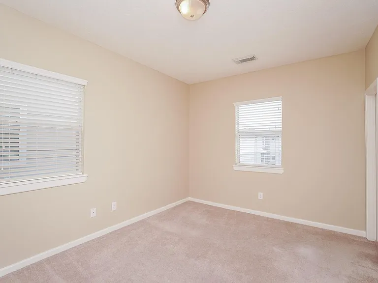 5730 Kansas St #B — Photo 25