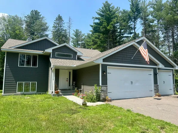 2243 Spruce Dr, Princeton, MN 55371