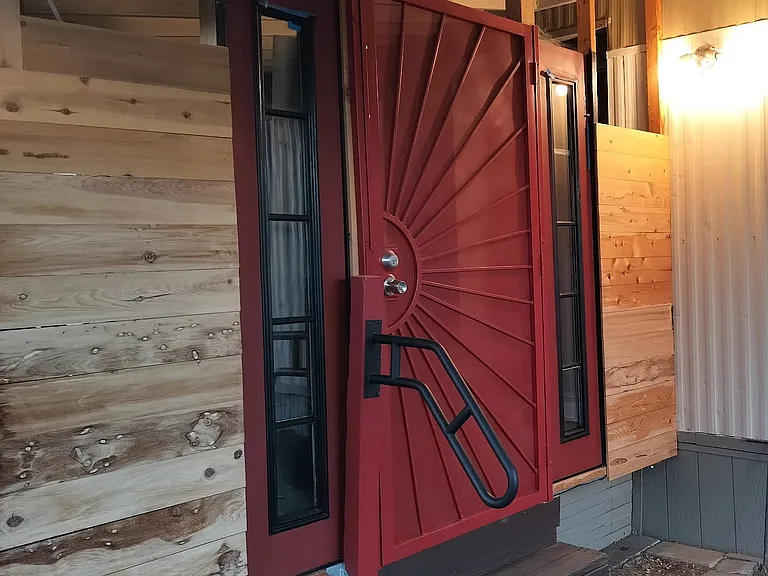 3418 Tourmaline Dr — Photo 2