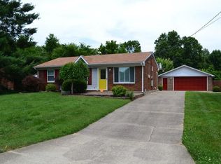 10611 Millers Ln, Louisville, KY 40272