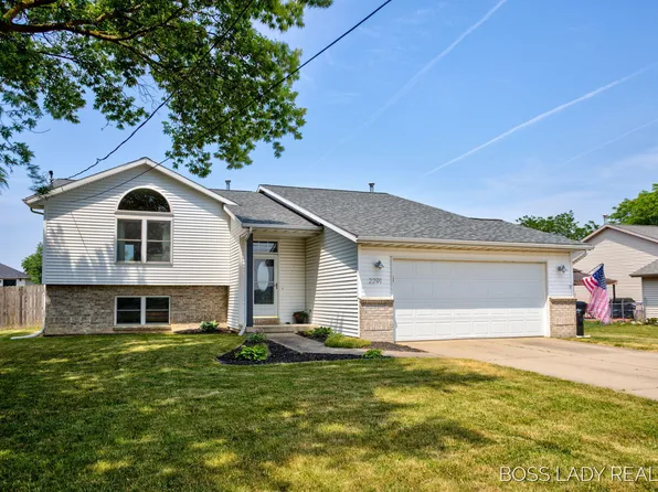 2291 Kinney Ave NW, Grand Rapids, MI 49534