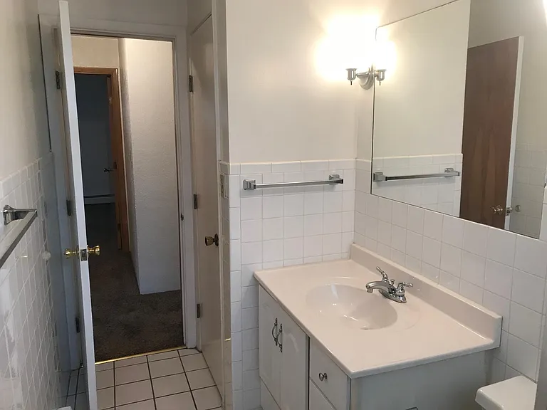 1321 N Raynor Ave #1 — Photo 11