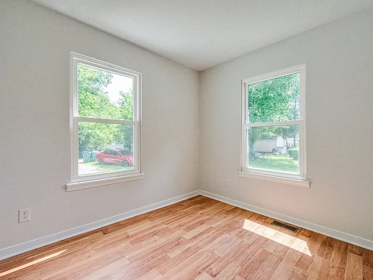 415 E Ladies Mile Rd — Photo 13