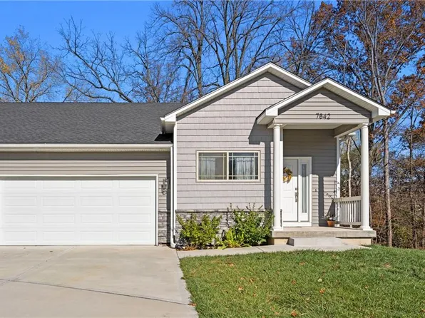 7842 Troup Ave, Kansas City, KS 66112