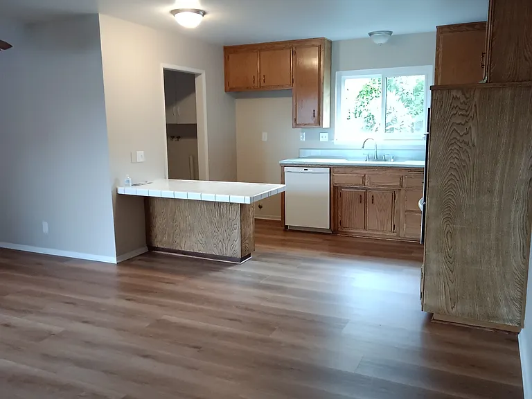 9404 El Blanco Ave — Photo 2