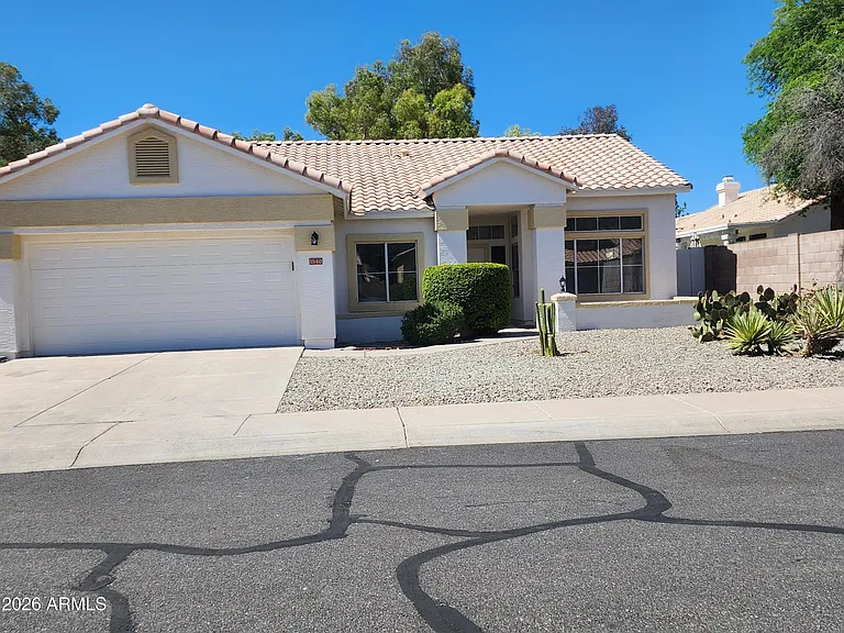 1540 E San Remo Ave — Photo 6
