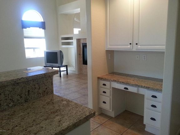 5th image of 3222 N Brighton