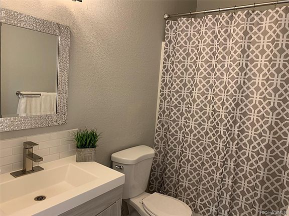 5th image of 91-989 Puamaeole St APT C