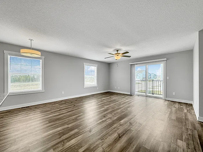 229 Red Oak Ct — Photo 14