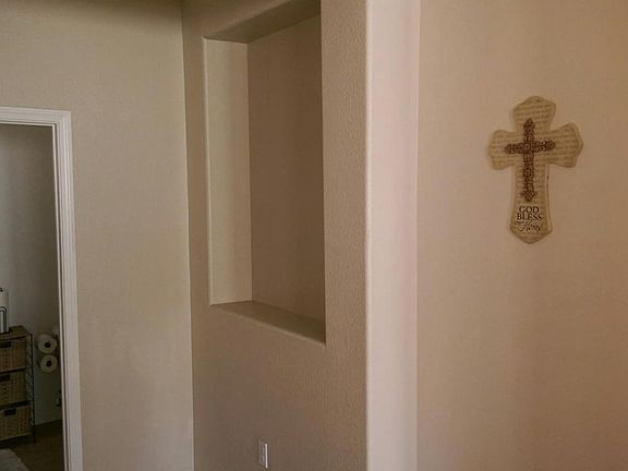 3rd image of 601 Menaul Blvd NW #803