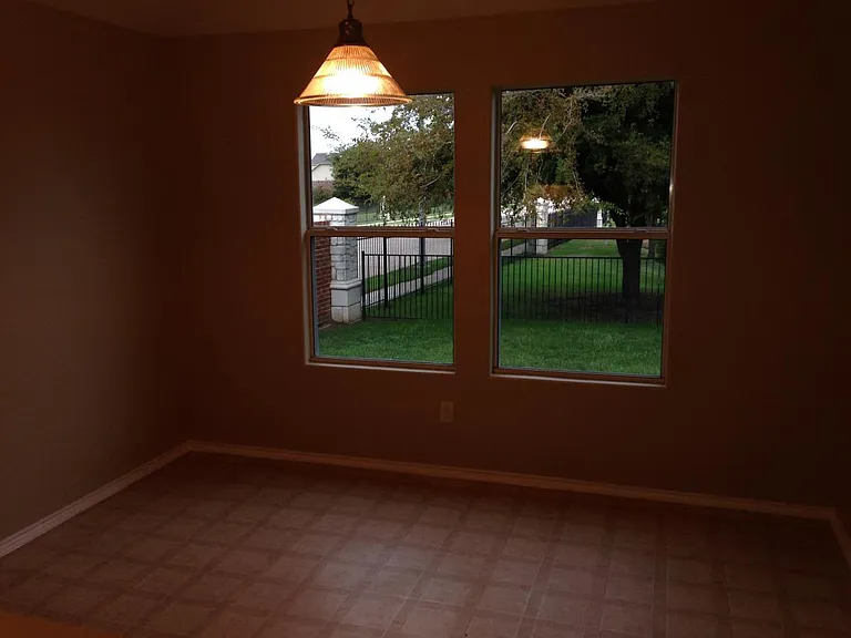 11752 Netleaf Ln — Photo 8