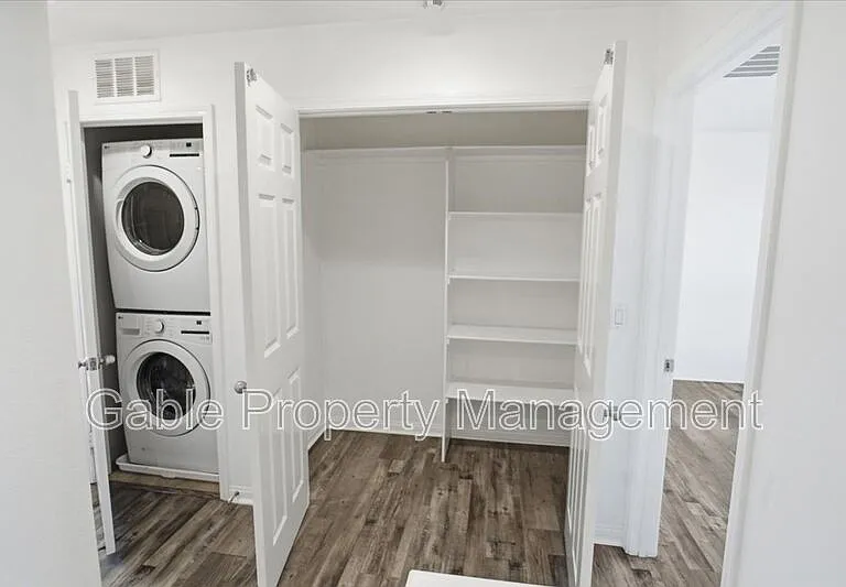 14854 Nordhoff St — Photo 11