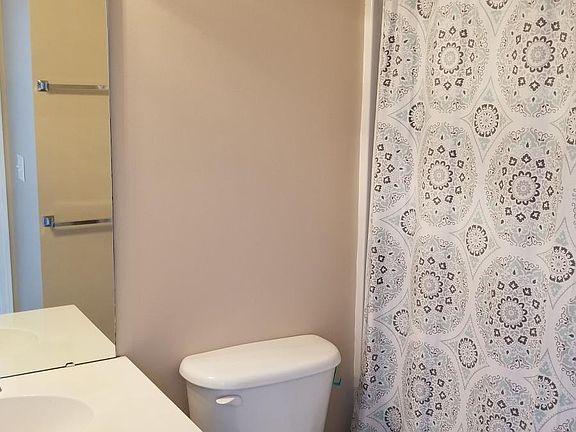 Bathroom off of the front bedroom