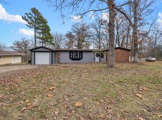 14004 Trails End Dr, De Soto, MO 63020