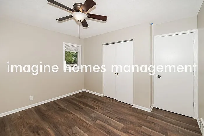 929 Oriole Dr — Photo 7