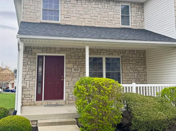 3832 E Cobble Creek Dr, Bloomington, IN 47401