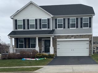 1 Richmond Cir, South Elgin, IL