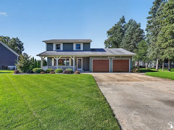 61726 Park Ridge Ln, Sturgis, MI 49091
