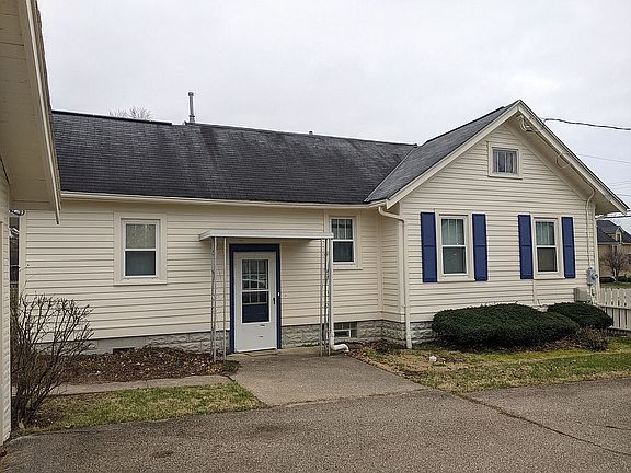 Side of house with entrance