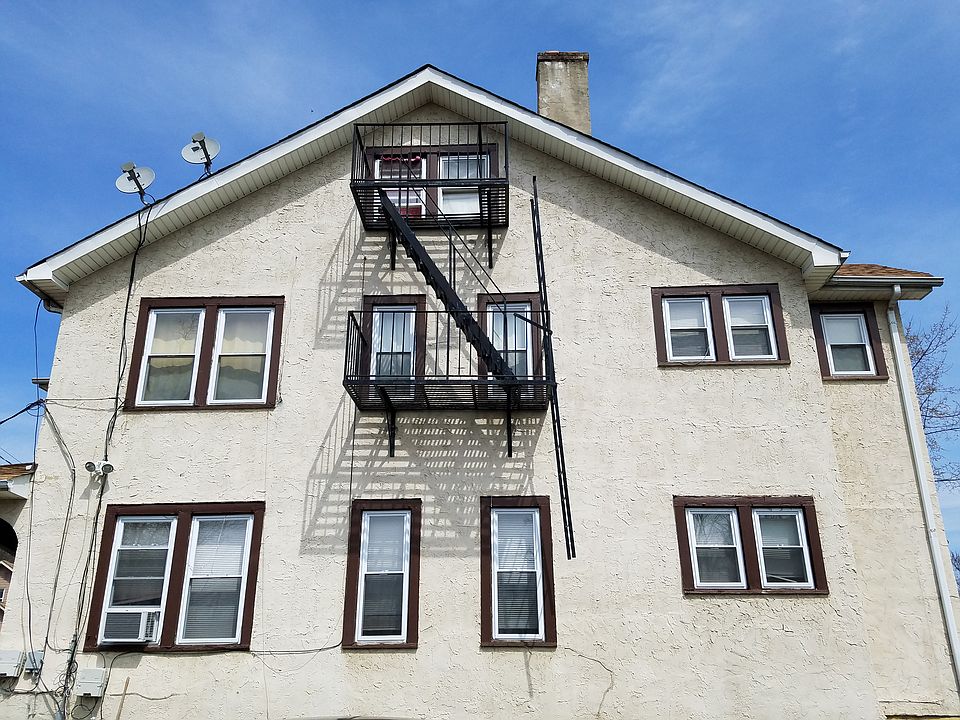 2nd image of 21-23 New Walnut St