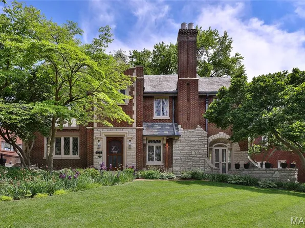 528 Midvale Ave, Saint Louis, MO 63130