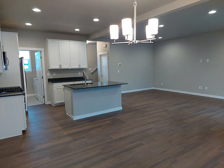 2050 Andre Ct — Photo 8