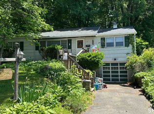 2 Ono Dr, Wallingford, CT 06492