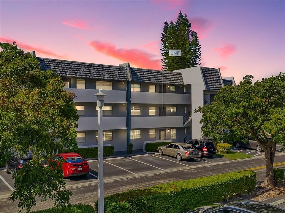 1st image of 7867 Golf Circle Drive #202
