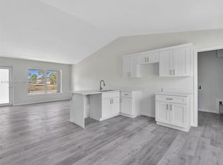 2401 E 11th St, Lehigh Acres, FL 33936