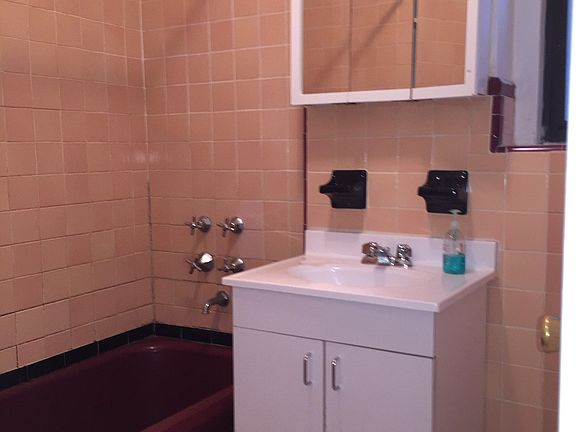 5th image of 4520 41st St