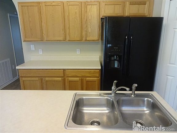 4th image of 2655 Bluewave Dr