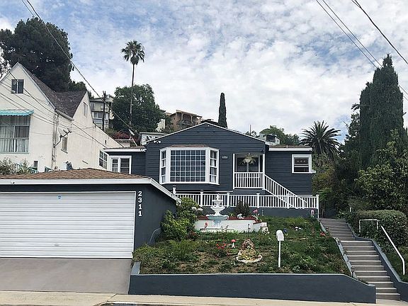 2nd image of 2311 Arthur St