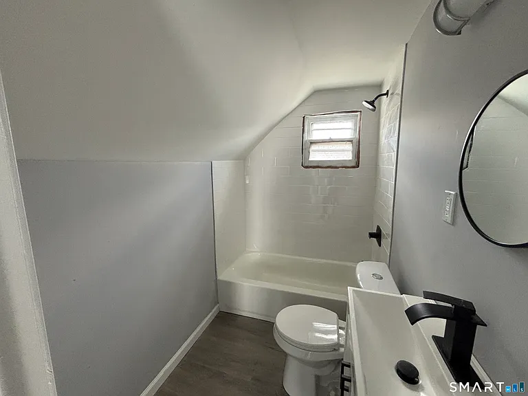 231 Goddard Ave #3 — Photo 5