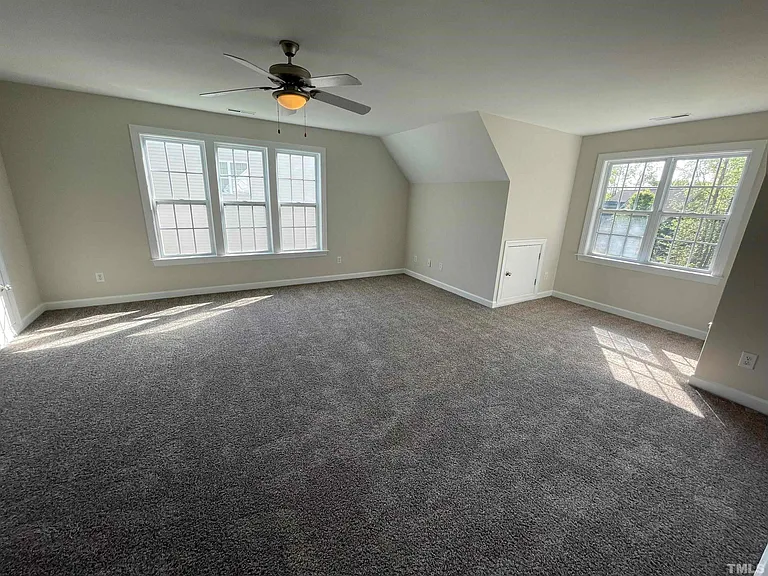 112 Worthington Ct — Photo 39