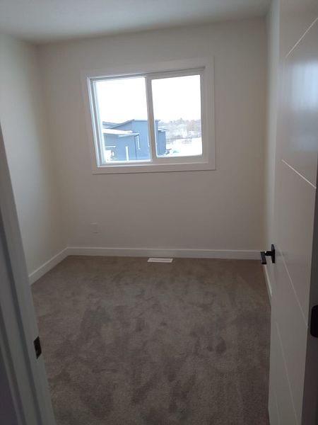 Edmonton Apartment for rent - 3 Bedrooms — photo 12
