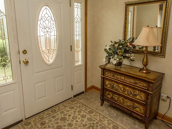 2nd image of 2682 Boxberry Ln