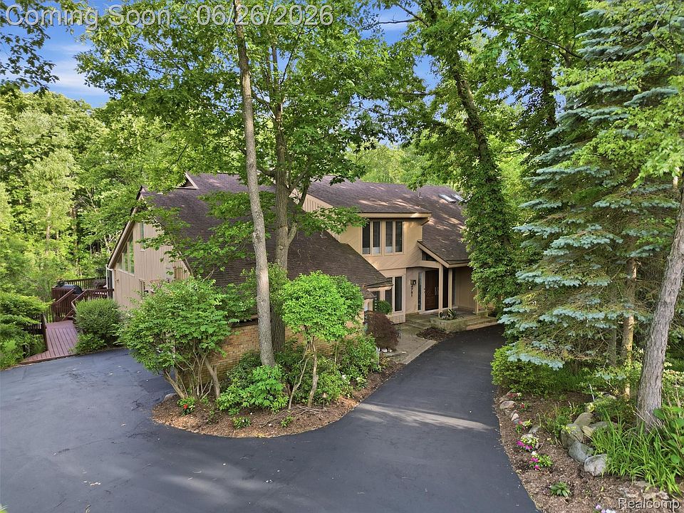 1st image of 4751 Rolling Ridge Rd