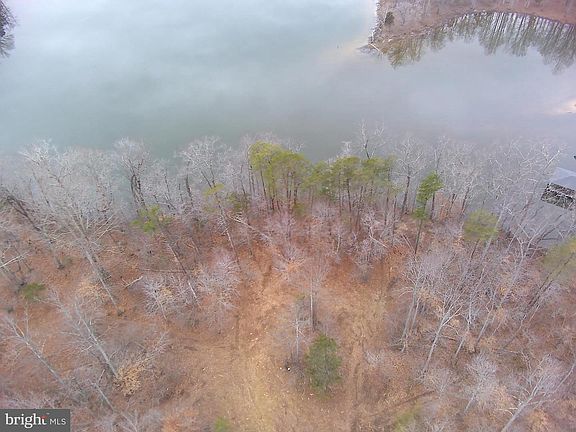 2nd image of 14928 Dovey Rd