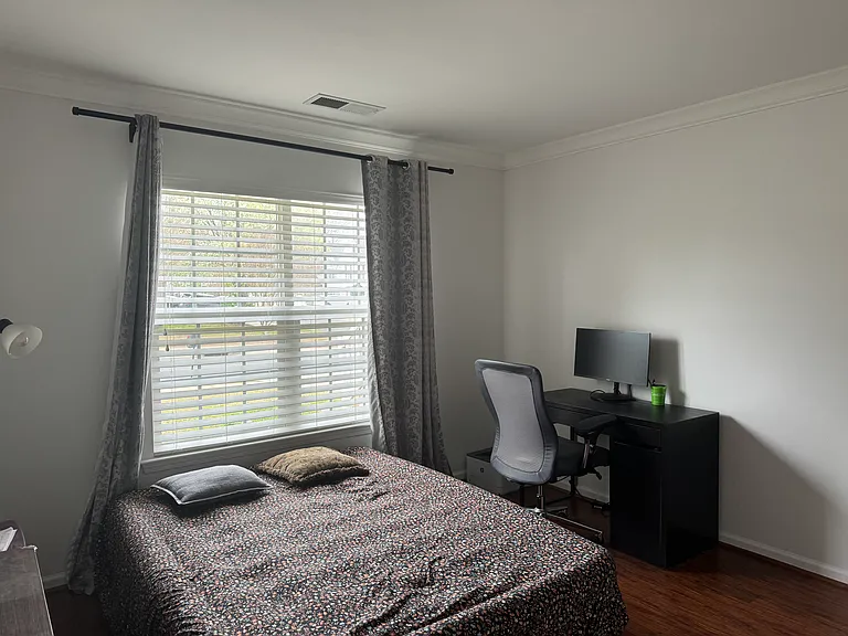 9327 Bellegarde Dr — Photo 34