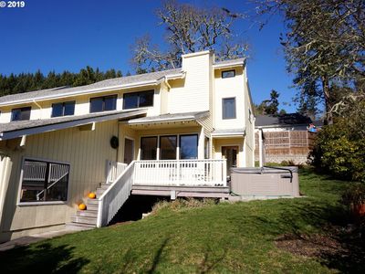 211 W 52nd Ave, Eugene, OR, 97405