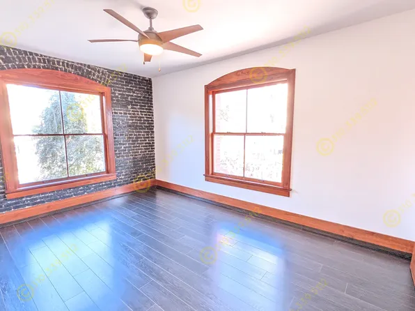 1301 Ingraham St, Los Angeles, CA