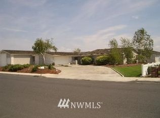 952 S Laguna Dr, Moses Lake, WA