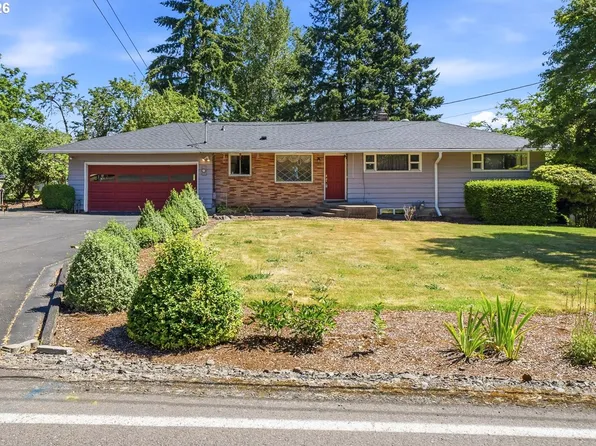 18284 S Holly Ln, Oregon City, OR 97045