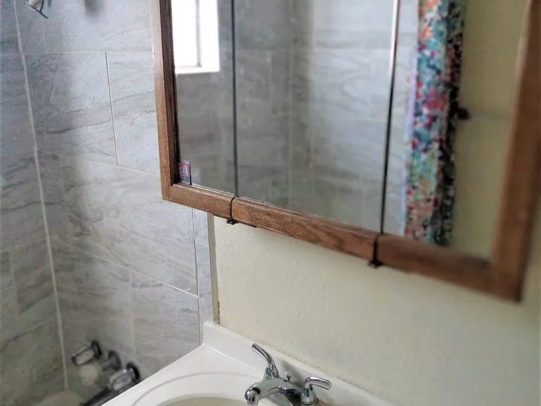 528 Texas St NE — Photo 13