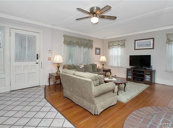4th image of 455 Pine Acres Blvd