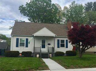 105 Walker St, Manchester, CT 06040