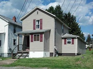 341 Knox Ave, Ellwood City, PA 16117