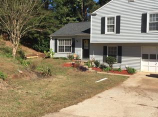 905 Highland Ter, Acworth, GA 30102