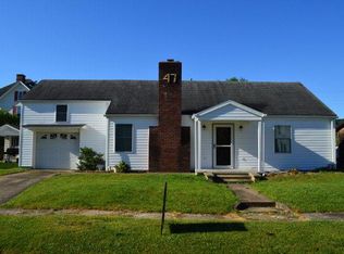 106 Stealey St, Middlebourne, WV 26149